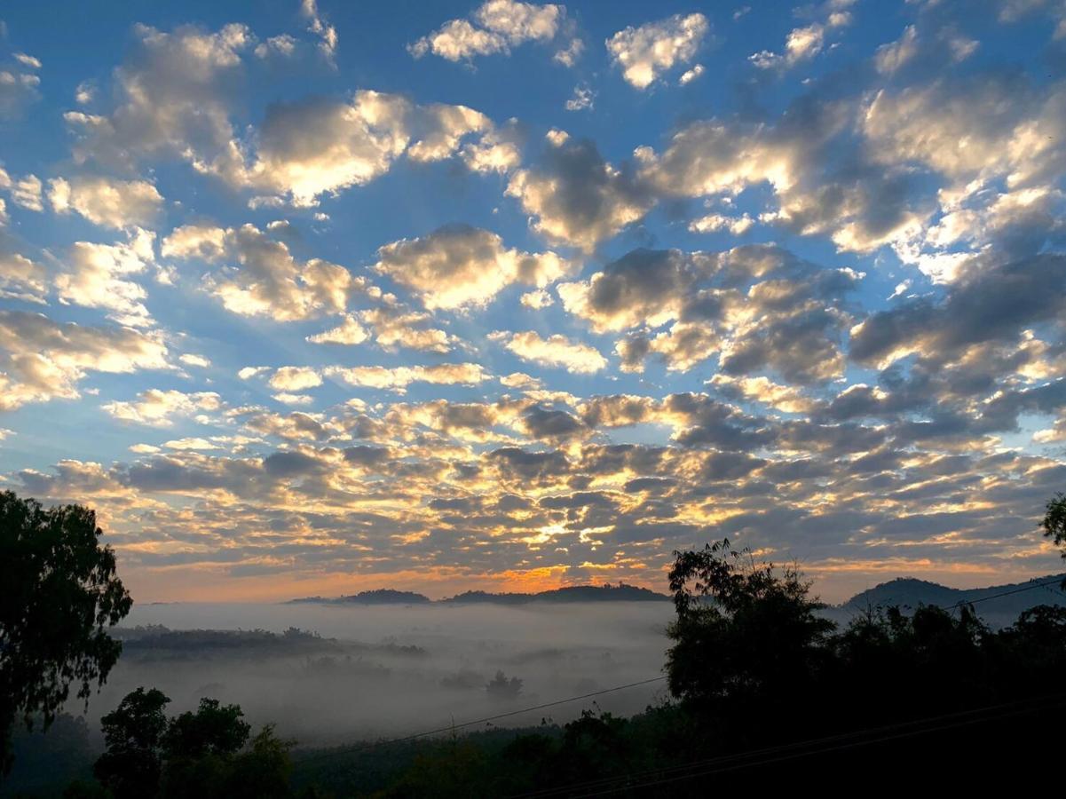 เอนกาย อิงเขา Apartment Khao Kho Luaran gambar