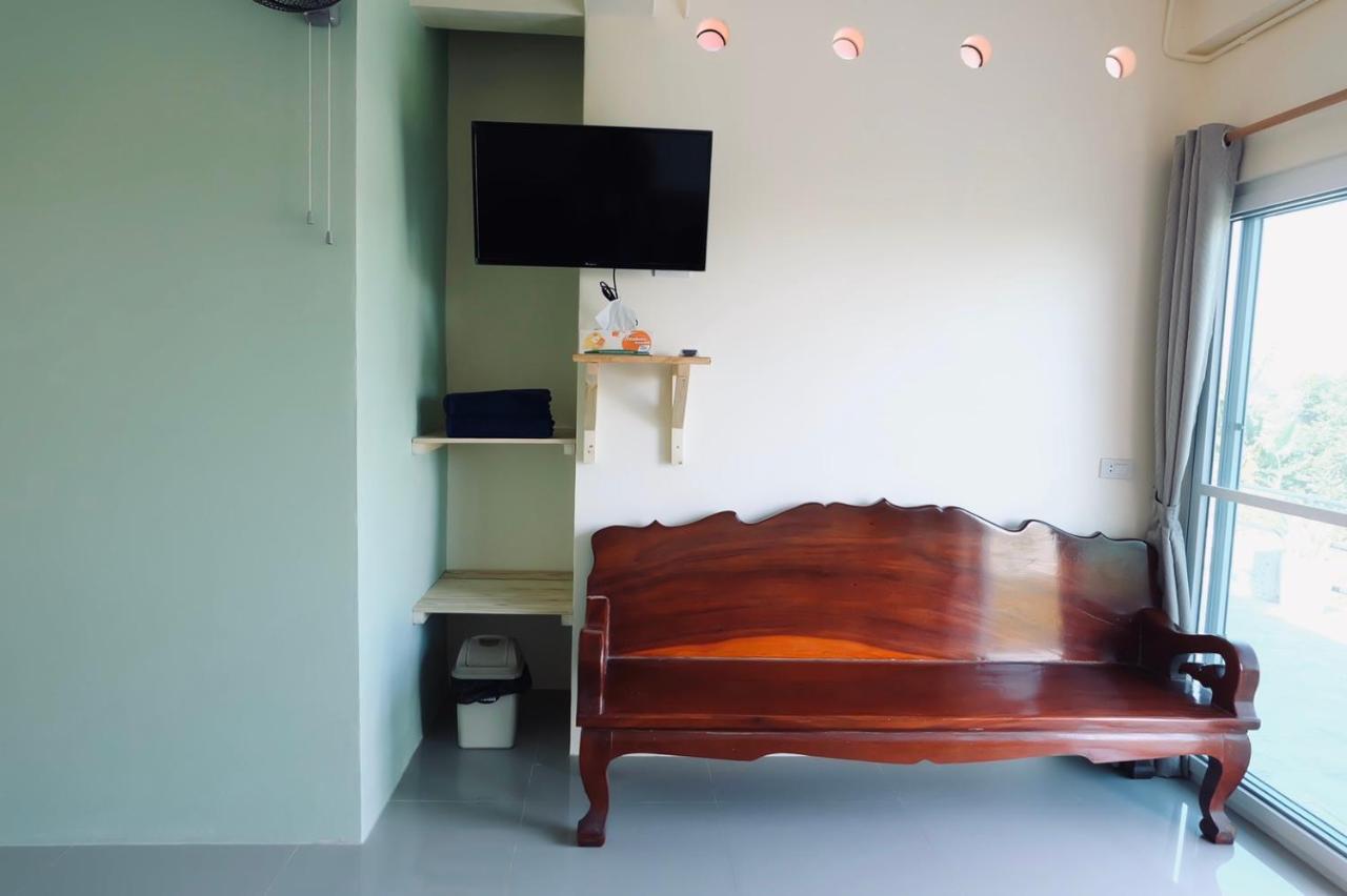 เอนกาย อิงเขา Apartment Khao Kho Luaran gambar