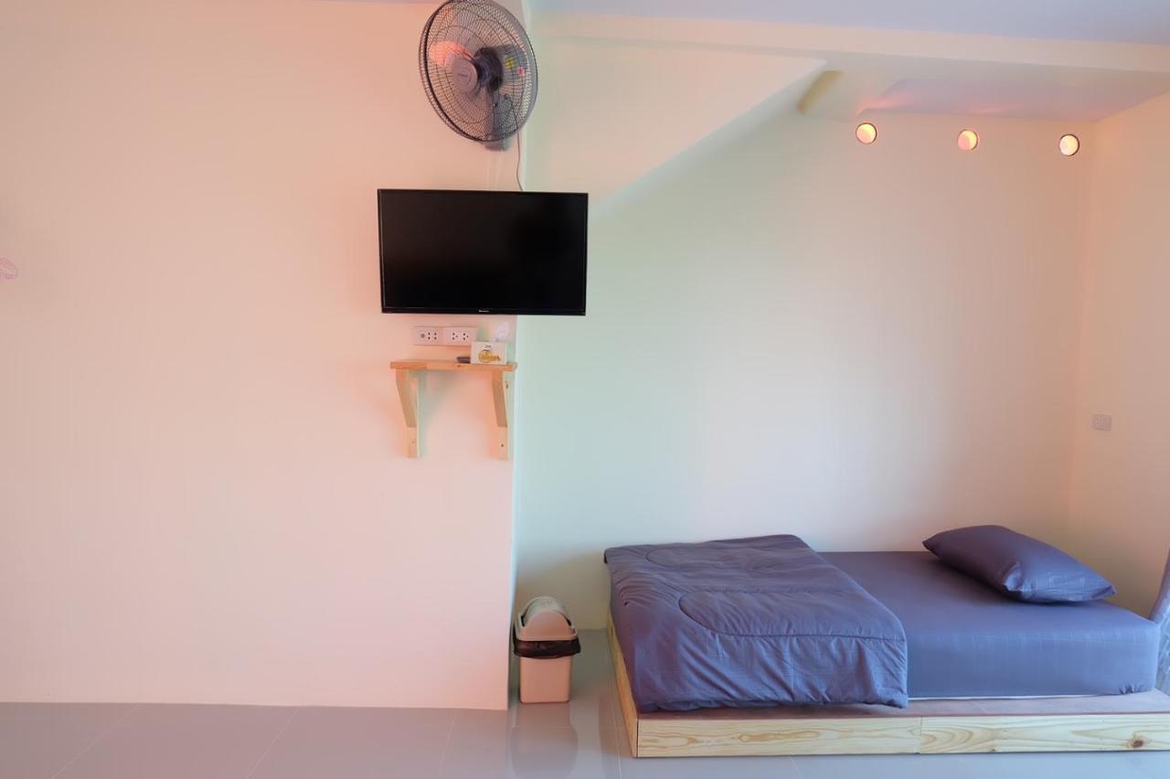 เอนกาย อิงเขา Apartment Khao Kho Luaran gambar