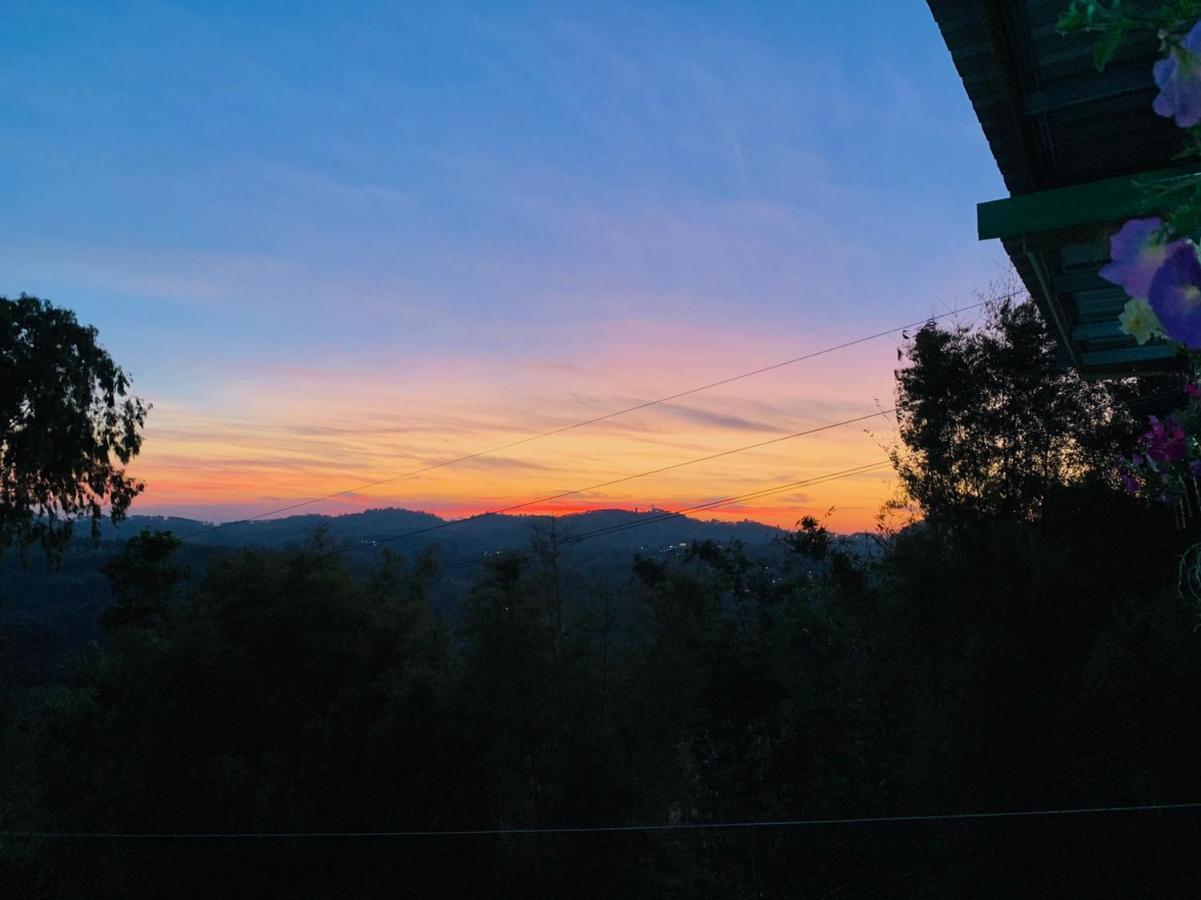เอนกาย อิงเขา Apartment Khao Kho Luaran gambar